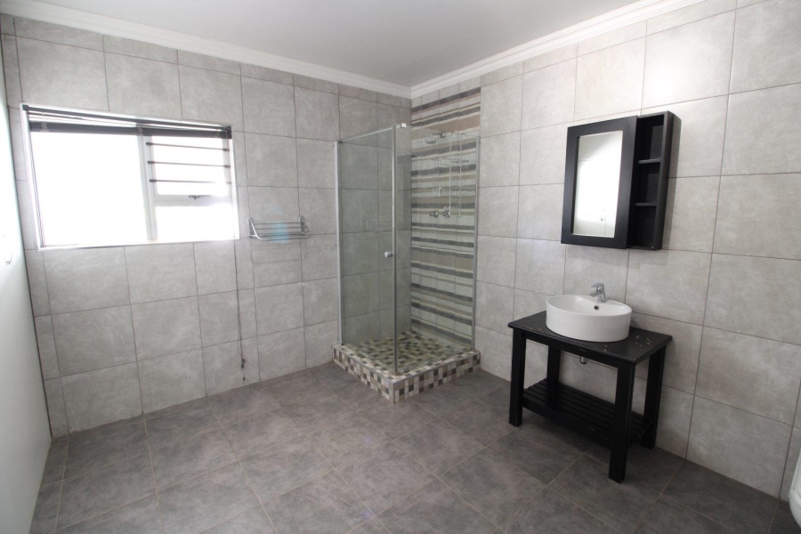 6 Bedroom Property for Sale in Doringkruin North West